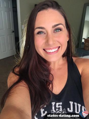 estherlove - date a American, 100% free estherlove